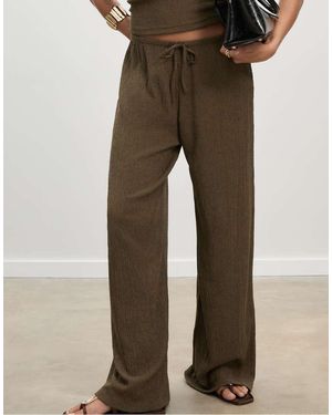 Stradivarius Flowing Creased-effect Trousers - Brown