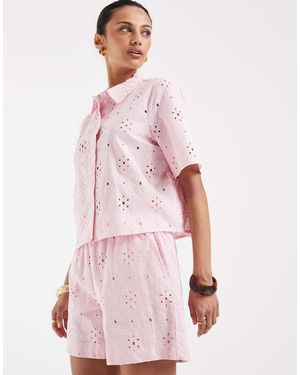 Vero Moda Pantalones Cortos Rosas Con Diseño Bordado (Parte De Un Conjunto)