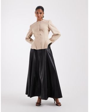 ASOS Giacca Sartoriale Con Fondo Peplo - Bianco