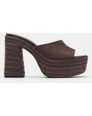 Pull&Bear – clogs - Braun