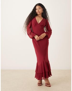 LACE & BEADS Long Sleeve Ruffle Hem Maxi Dress - Red