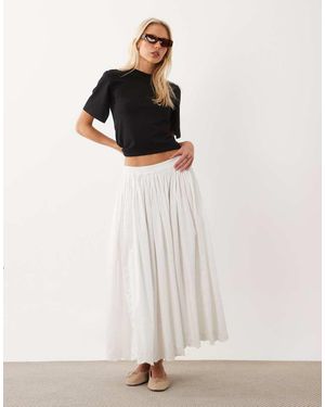 ASOS Falda Midi De Conjunto Con Bajo Bordado En - Blanco