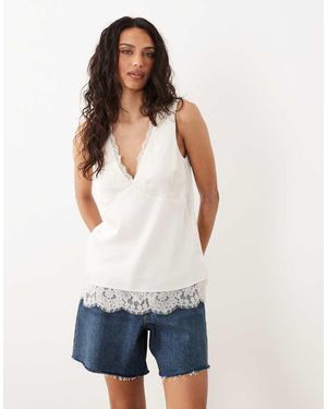 Abercrombie & Fitch Top A Canottiera Taglio Lungo Con Orlo - Bianco