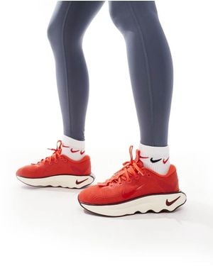 Nike Motiva Trainers - White