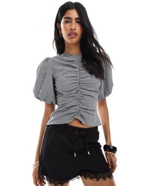 ASOS – vorne gerafftes oberteil mit vichy-karos und puffärmeln - Schwarz