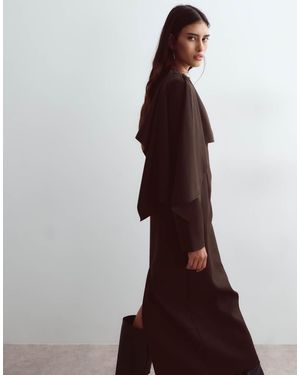 ARRANGE Maxi Jurk Met Capedetail - Bruin