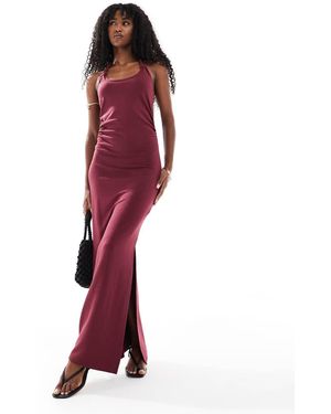 4th & Reckless Maxi-Jurk Met Halternek, Geknoopt Detail, Open Achterkant En Zijsplit - Rood