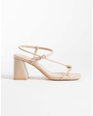 Glamorous Block Heeled Sandals With Metal Detailing - White
