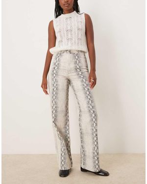 New Look Vaqueros De Pernera Ancha Con Estampado De Serpiente De -Blanco - Neutro