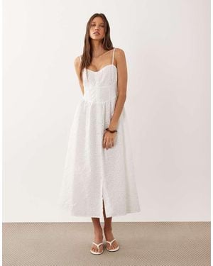 New Look Vestido Midi Con Detalle De Corsé Y Bordado Inglés - Rosa