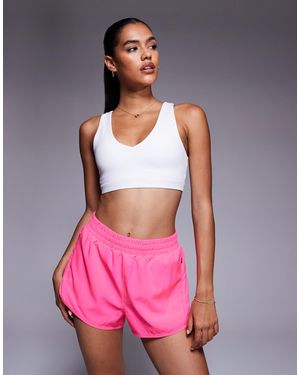 4505 Icon Woven Run Short With Zip Pockets - Pink