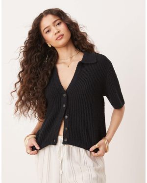 Abercrombie & Fitch – kurzärmlige häkelstrickjacke - Schwarz