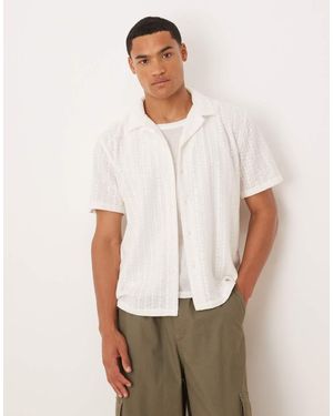 Abercrombie & Fitch Cropped Overhemd Met Structuur En Korte Mouwen - Wit