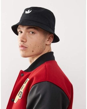 adidas Originals Adicolor Trefoil Bucket Hat - Red
