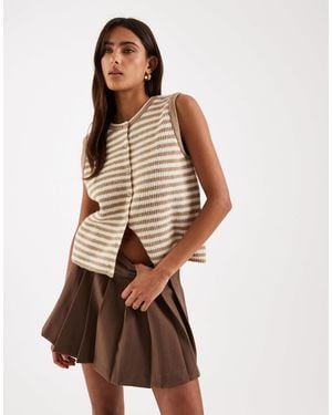 Pieces Knitted Button Front Vest - Brown