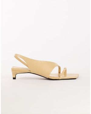 TOPSHOP Nadir Asymmetrische Sandalen Met Halfhoge Hak - Naturel