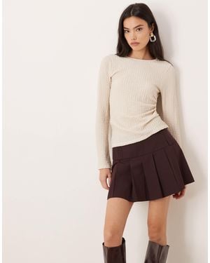 ASOS Mini-jupe plissée à taille basse - prune - Neutre