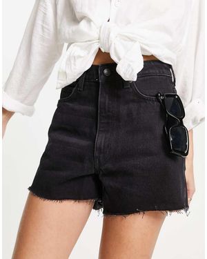Weekday Pantalones Cortos Vaqueros Mom Negros De Talle Alto Rowe De