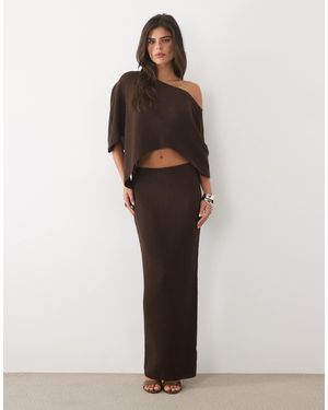 Missy Empire Ribbed Knit Maxi Skirt - Brown