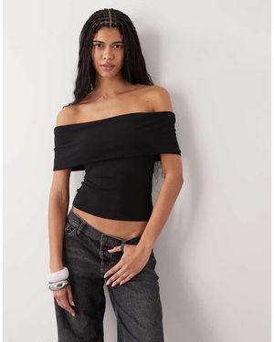 Weekday Top Con Escote Bardot De - Negro