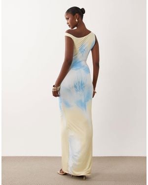 Missy Empire Double Sculpted Slinky Asymmetric Shoulder Maxi Dress - White