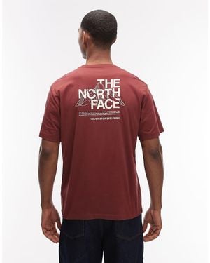 The North Face Mountain Sketch Back Print T-shirt - Red