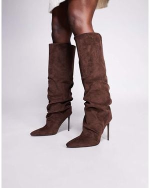 SIMMI Botas Por La Rodilla Café Fruncidas De Tacones De Aguja De Ante De Algodón De Simmi London - Morado