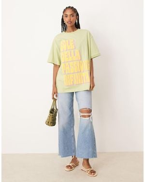 ASOS Oversized T-shirt With Sole Della Graphic - White
