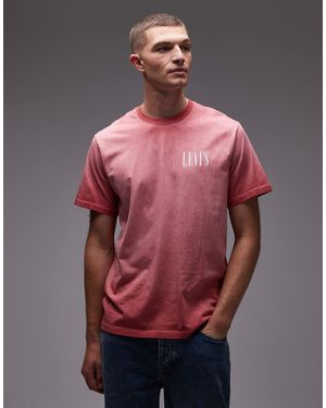 Levi's Distressed Serif Logo Oil Wash Relaxed Fit T-shirt - Red