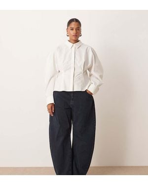 ARRANGE Curve Tova Tapered Curved Leg Jeans With Roll Hem - White