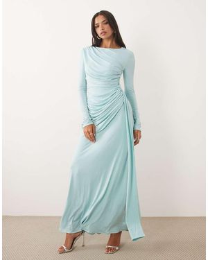 TFNC London Vestido Largo Ceñido Con Falda De Corte Amplio Y Detalle Fruncido Drapeado - Azul