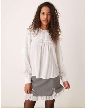 New Look Lace Chiffon Shell Blouse - White