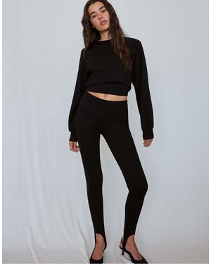 Stradivarius Soft-touch Fitted Waist Sweatshirt - Black