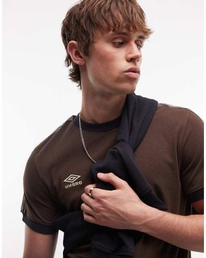 Umbro Taped T-Shirt - Brown