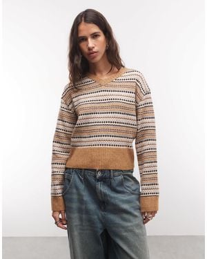 Monki Jacquard-pullover mit v-ausschnitt und fair-isle-streifen - Orange