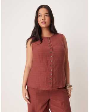 Vila Curve Round Neck Vest Co-ord - Red