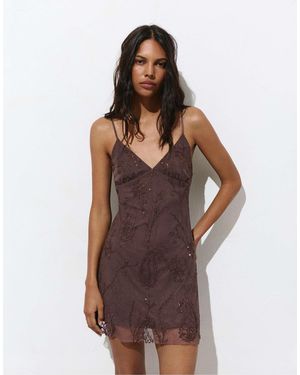 Pull&Bear Robe courte ornée - Marron