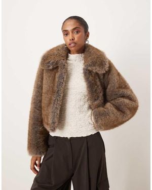 Mango Faux Fur Cropped Jacket With Collar Detail - Brown