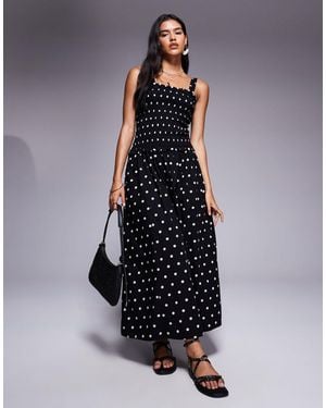 River Island – gesmoktes midikleid - Blau