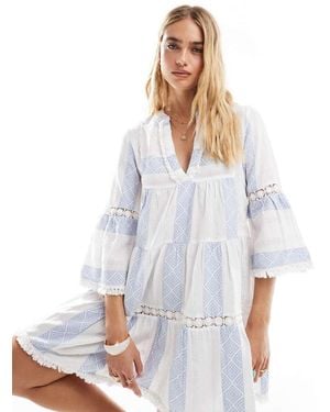 Accessorize Vestido Playero Corto Blanco Y Azul A Rayas De