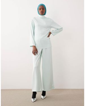 Iyal Slim Wide Leg Trouser Co-Ord - White
