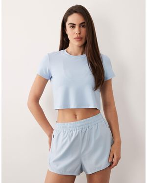 4505 Engineered Performance Waffle Cropped Running T-shirt With Quick-dry Finish - Blue