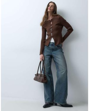 ASOS Cardigan Micro Compatto Lavorato A Maglia Con Dettagli Alla Coreana, Marrone Cioccolato - Blu