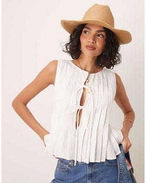 Vrg Grl Valeria Tie Front Linen Top - White