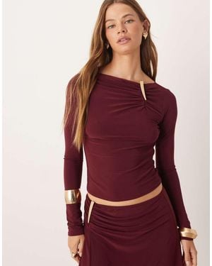 ASOS Top Van Gladde Stof Met Lange Mouwen En Gerimpeld Detail - Rood
