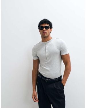 ASOS Muscle Fit T-shirt With Henley Neck - White