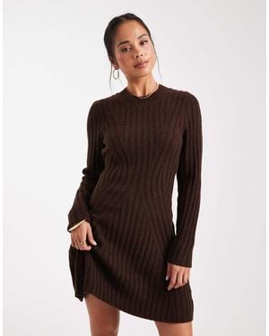 ASOS Vestido Corto Marrón Estructurado De Punto De