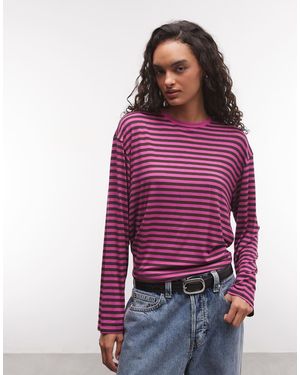 Monki Oversized Longsleeved T-shirt - Red