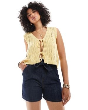 New Look Paperbag Soft Denim Shorts - Red
