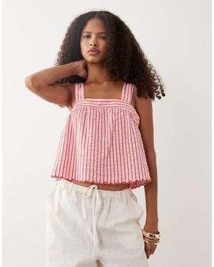 New Look Top Corto De Tirantes A Rayas En Rosa - Rojo
